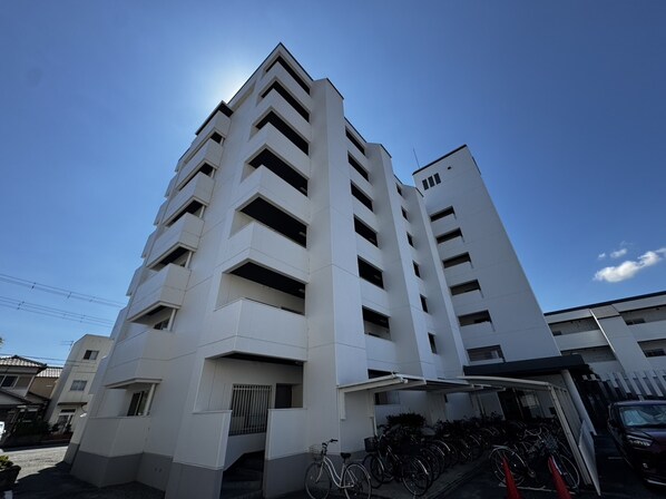 Kプラザの物件外観写真